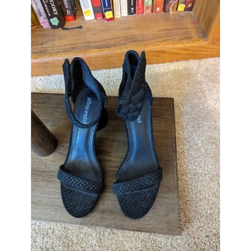 JEFFREY Campbell black suede lelaine snakeskin embossed chunky heel sandals sz 7